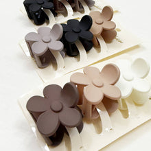 Load image into Gallery viewer, Mini Flower Hair Claw Set new fashion ￼