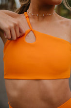 Load image into Gallery viewer, DIVA BRA (FIVE X BLAKE)