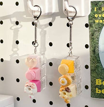 Load image into Gallery viewer, Trending DIY Keyboard Keychain Kit – Clickable 3-Keycap Set!