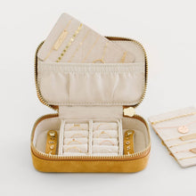 Load image into Gallery viewer, Jewelry Case