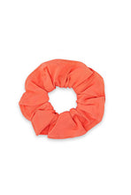 Load image into Gallery viewer, DIV42 wear moi scrunchie