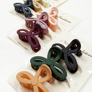 Mini Knotted Hair Claw Set. New fashion. ￼