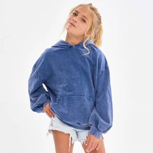 Load image into Gallery viewer, Oversized Mineral Wash Hoodie
