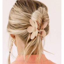 Load image into Gallery viewer, Matte Tone Daisy Hair Claw Sets fashion jewelry