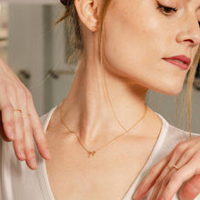 Load image into Gallery viewer, Bow Necklace