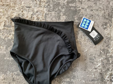 Load image into Gallery viewer, Five energy ruffle brief
