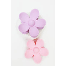 Load image into Gallery viewer, Pastel Tone Daisy Hair Clips