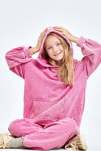 Load image into Gallery viewer, Oversized Mineral Wash Hoodie