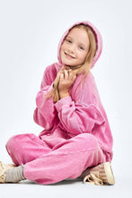 Load image into Gallery viewer, Oversized Mineral Wash Hoodie