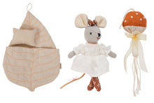 Load image into Gallery viewer, Mouse and the Mushroom Wonder Forest Set Brown