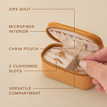 Load image into Gallery viewer, Mini Jewelry Case