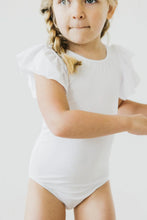 Load image into Gallery viewer, Milla &amp; Rose Flutter Sleeve Leo