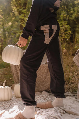 PATCHWORK ROMAN NUMERAL V SWEATPANTS FIve