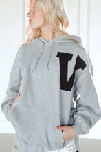 Load image into Gallery viewer, PATCHWORK CHEETAH 5 HOODIE Five