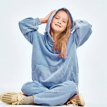 Load image into Gallery viewer, Oversized Mineral Wash Hoodie