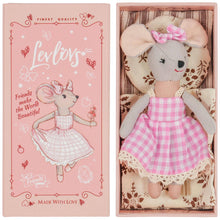 Load image into Gallery viewer, Levlovs Mouse Lulu in a Box with the Bedding Summer Gift