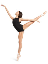 Load image into Gallery viewer, Capezio Ava Pointe Shoe 1142W