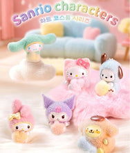 Load image into Gallery viewer, Sanrio Fuzzy Heart Costume Mini Figure (Blind Box)