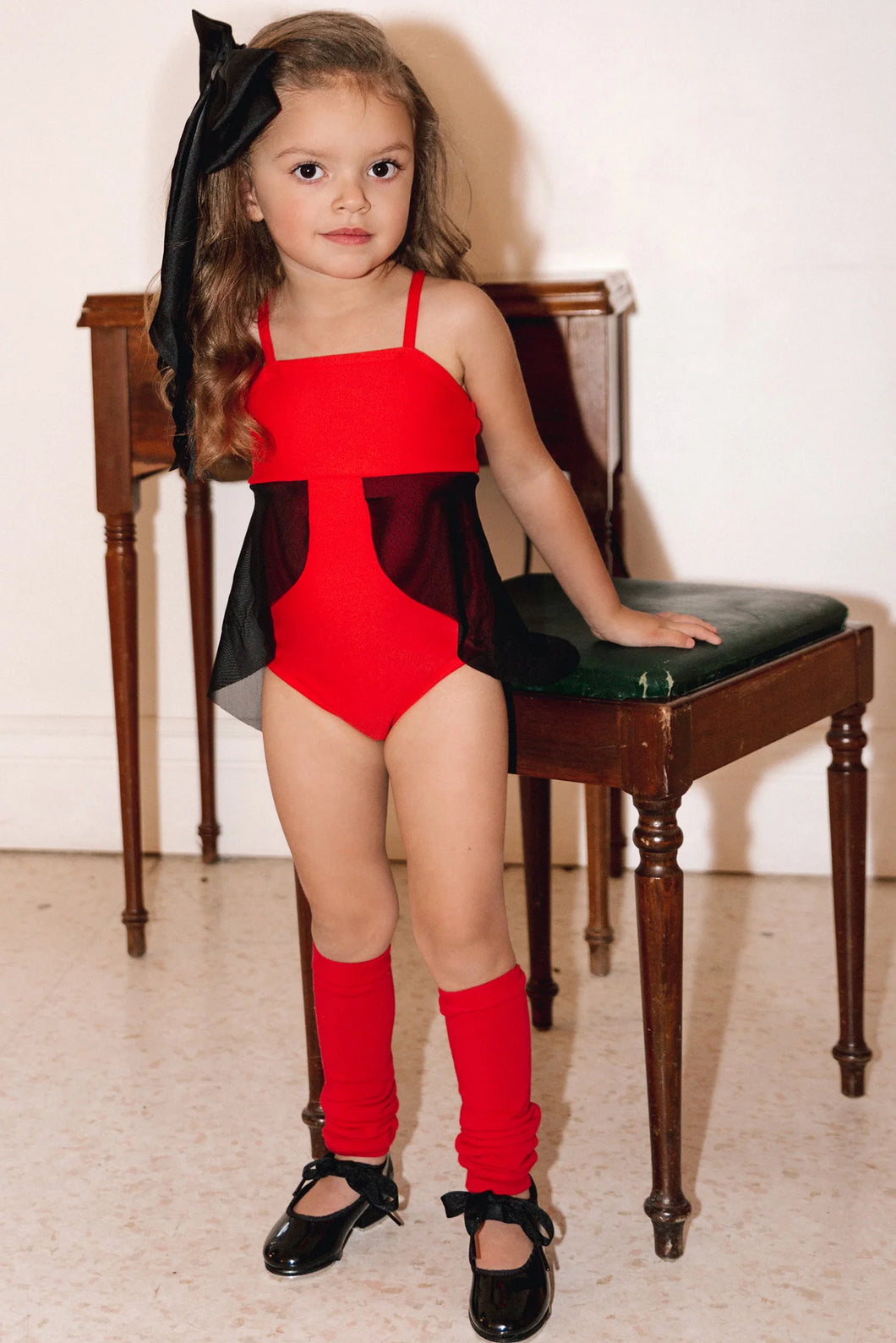 FIVE LADY BUG LEO