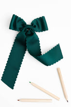 Load image into Gallery viewer, Scalloped Long-tail Bow